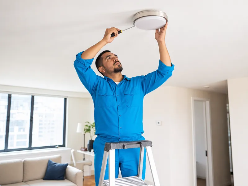 Light fixture installation