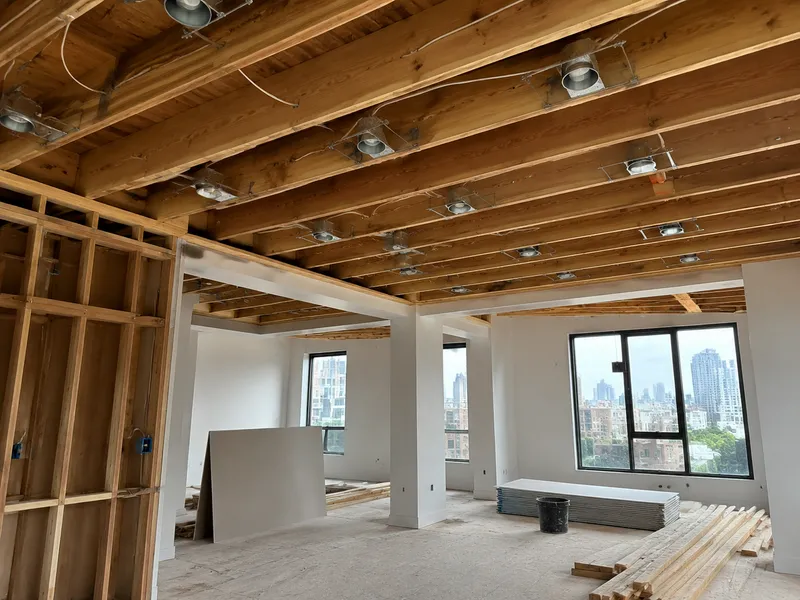 12 new construction housings throughout