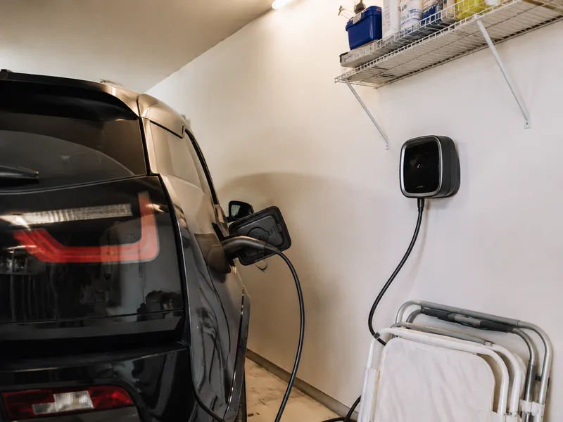 BMW i3 — Williamsburg
