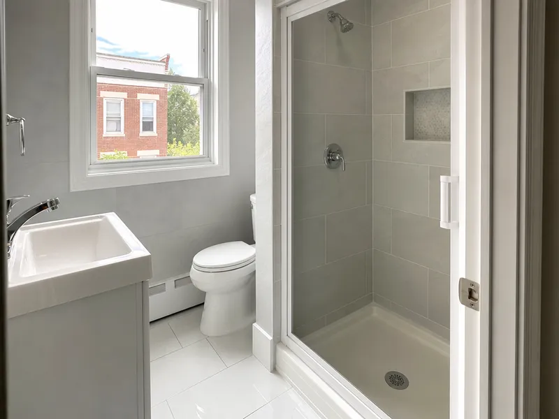 Framed shower doors