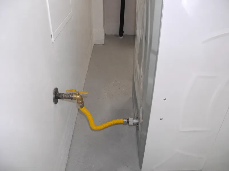 Gas dryer hookup