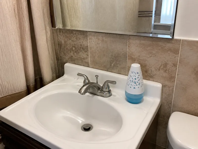 Foul sewer odor indoors