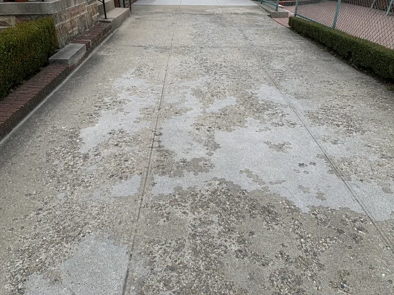 Spalling concrete surface