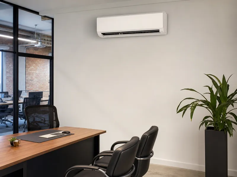 Ductless mini-split (commercial)