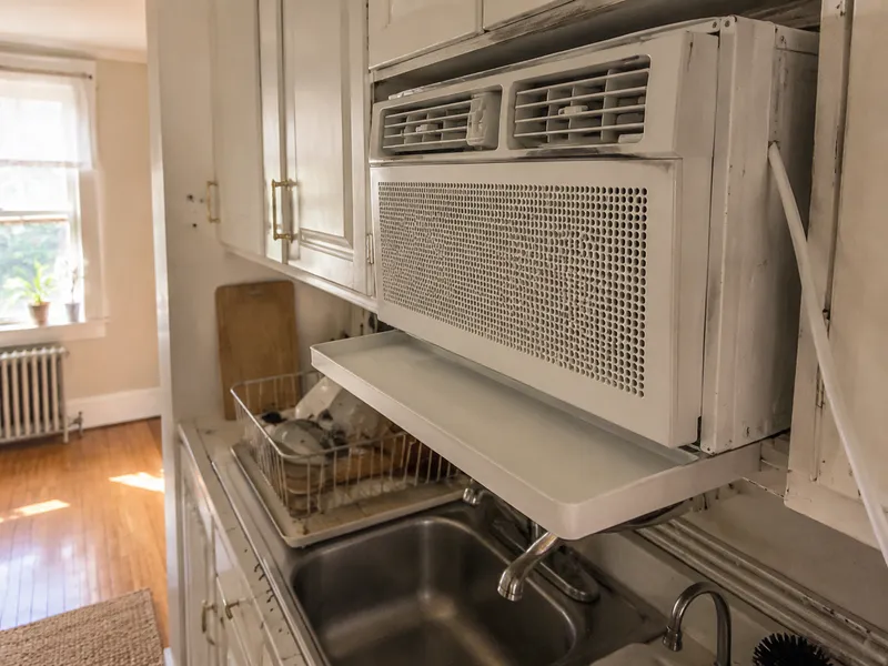 Window AC, Ridgewood