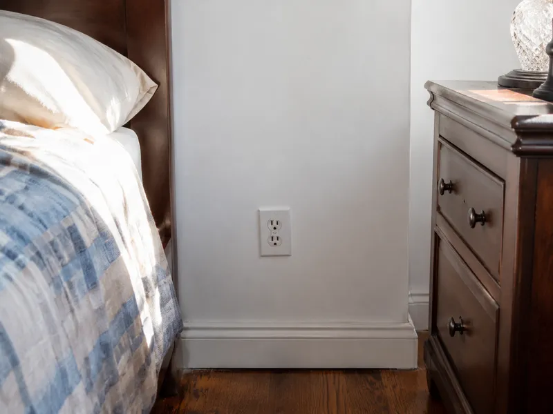Dead outlets